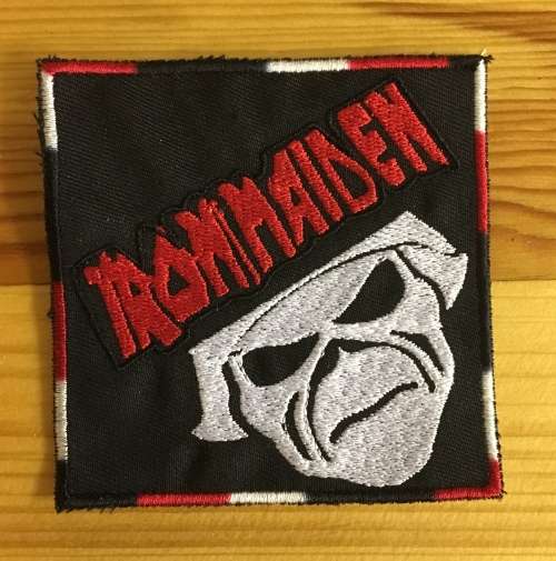 BDG637 NEW!! Iron Maiden mask rock badge patch