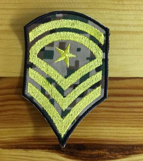 BDG677 Brown camo stripes patch badge