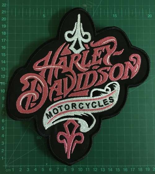 BDG821 HD in pink  badge patch large 22cm x 20cm