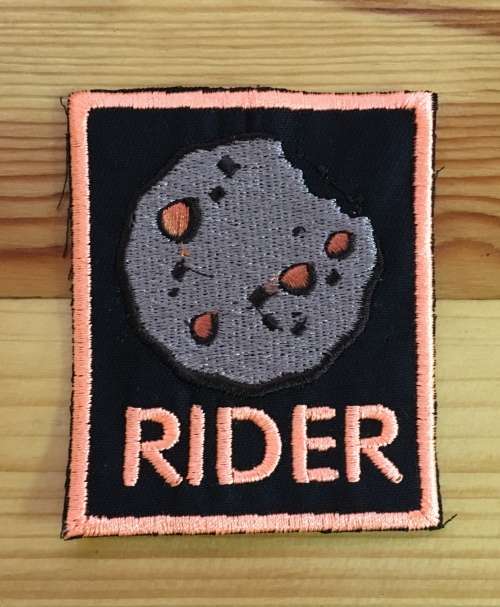 BDG851 Biscuit rider patch badge