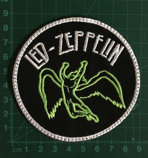 BDG1004 LED-Zeppelin round Rock band badge patch