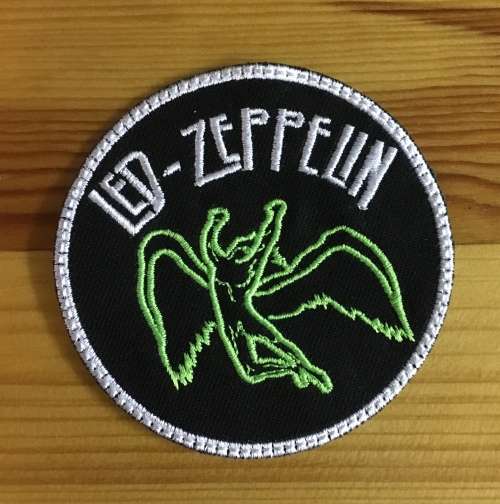 BDG1004 LED-Zeppelin round Rock band badge patch