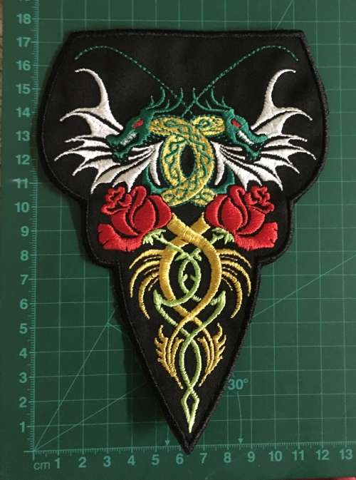 BDG1024 Dragon and flower badge patch