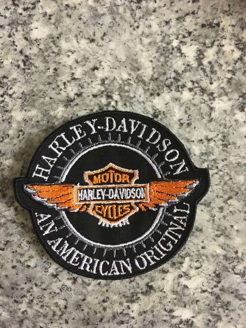 BDG1154 H D orange wings badge patch