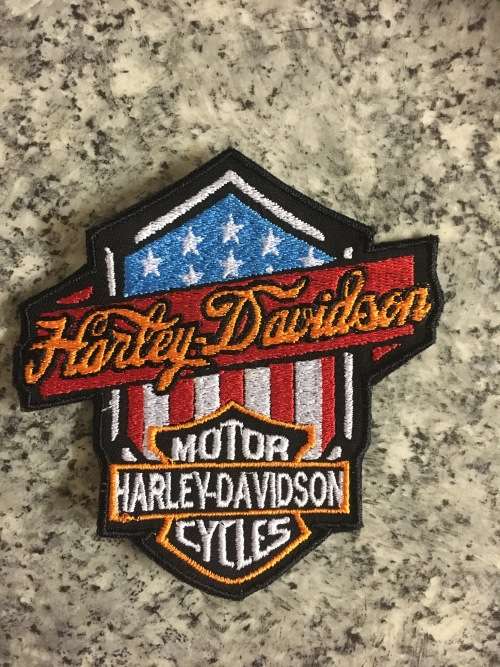 BDG1156 H D red, white and blue with stars badge patch