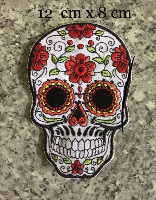 BDG315 Sugar skull badge patch in red