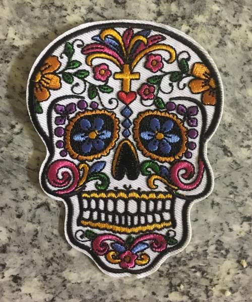 BDG Sugar Skull day of dead patch badge on white with heart fountain 10cm x 8cm
