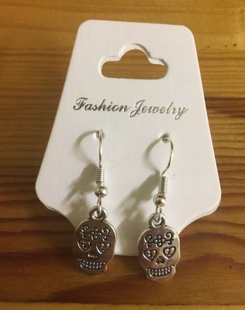 Sugar Skull engraved look earrings nickle Design 4
