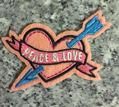 R20 bargain Peace love heart and arrow patch