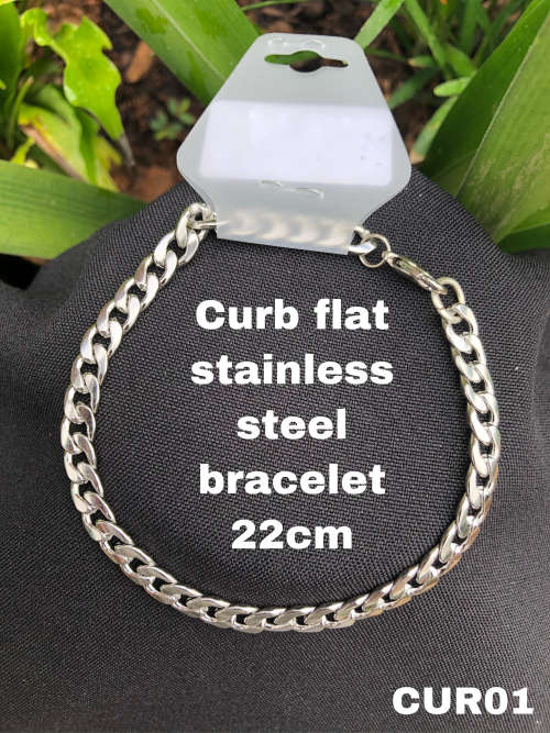 CUR01 Curb stainless steel Bracelet 22cm (Inc clasp) (Not bulky link size)