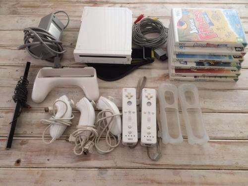 Nintendo WII PLUS Balance Board, Accessories and Games