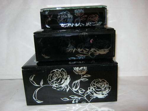 HIGH QUALITY LACQUER FINISHED 3 IN 1 JEWELLERY / TRINKET BOXES