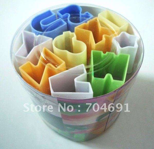 28 PIECE ALPHABET COOKIE MOLD