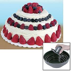 3 TIER BAKE AND FILL CAKE PAN
