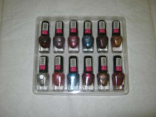 12 BOTTLES OF FASHION NAIL VARNISH