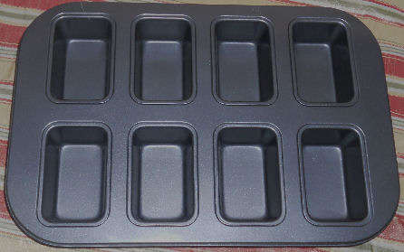 8 MINI LOAF BAKING PAN