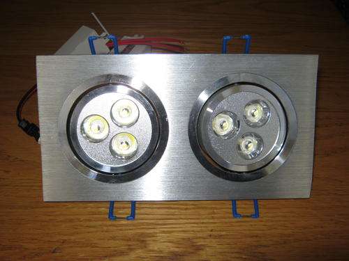 2 MINI LED SWIVEL CEILING LIGHTS