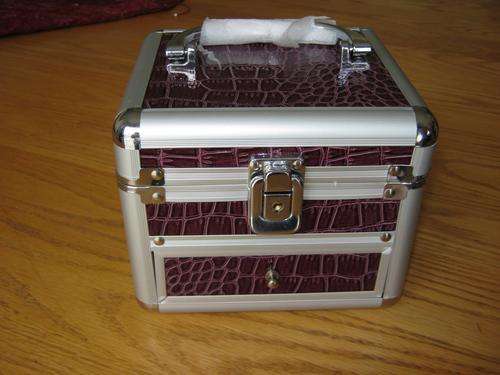 METAL TYPE JEWELLERY BOX WITH DRAW