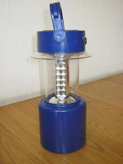 SOLAR AND RECHARGEABLE LANTERN