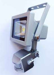 10 W LED FLOODLIGHT WITH SENSOR