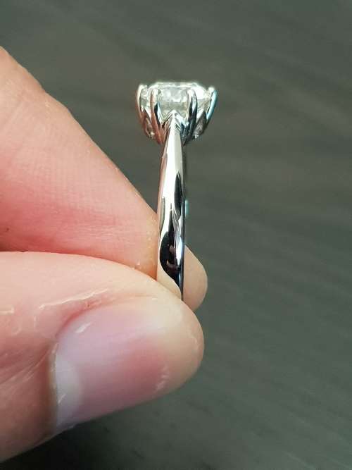 **SUPER OFFER** BEAUTIFUL 6.5MM (1CT SIZE) STERLING SILVER MOISSANITE SOLITAIRE RING