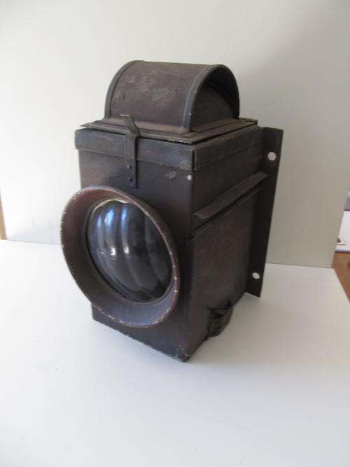 goods train lamp