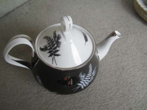 ROYAL ALBERT NIGHT & DAY SMALL TEA POT