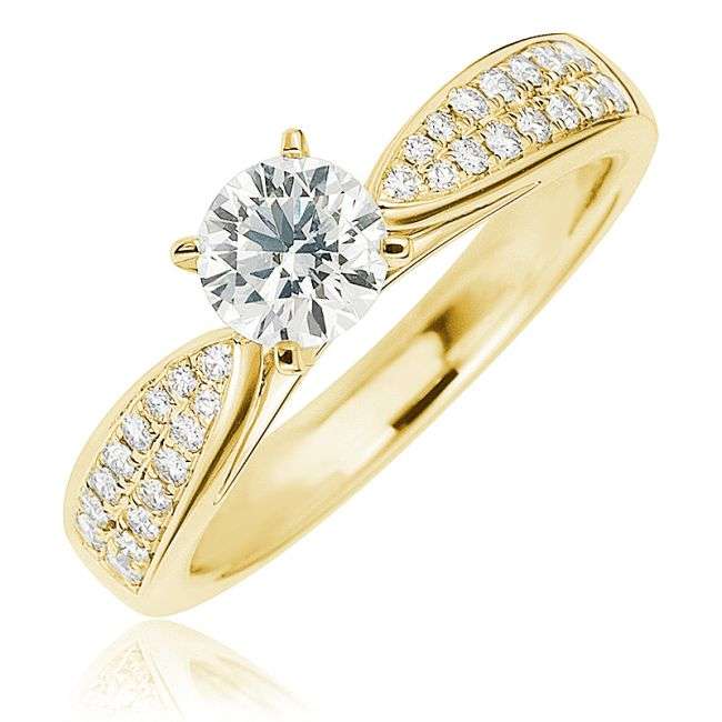 18CT YELLOW GOLD LADIES RING WITH 31 DIAMONDS (TCW = .60CT)