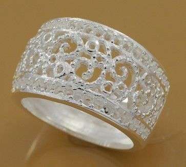 STERLING SILVER FILLED LADIES RING WITH CUBIC ZIRCONIA