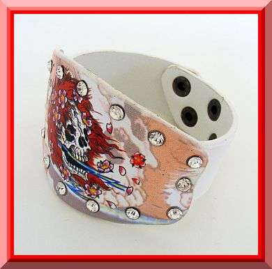 WHITE ED HARDY WRISTBAND WITH DIAMANTE'S