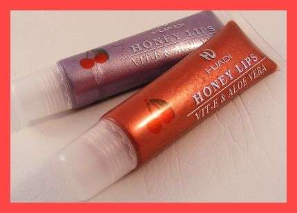 ~R10~ TWO TUBES VIT.E & ALOE VERA LIP GLOSS