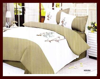 6 PIECE QUEEN SIZE DUVET SET