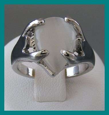 SIZE: 8 - SP WHITE CATS EYE RING