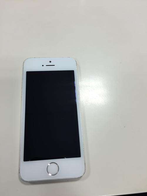 iPhone 5s 16gb with new screen