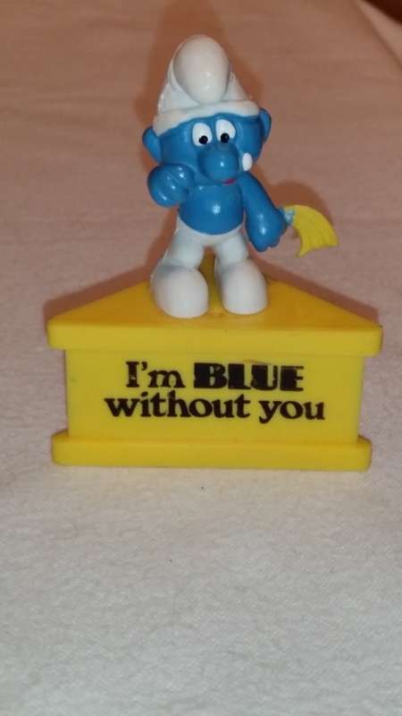 SMURF O GRAM - CRYING SMURF - HE'S BLUE WITHOUT YOU - SCHLEICH 20018 mint condition