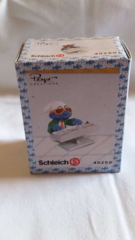 1997 KEYBOARD SMURF - UNOPENED - SCHLEICH MODEL 40250