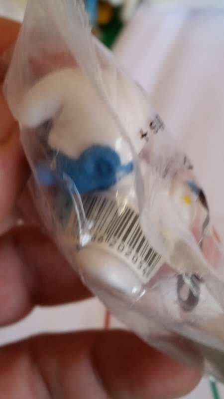 1984 SCHLEICH 20205  - BABY SMURF WITH TEDDY - PEYO - MADE IN CHINA