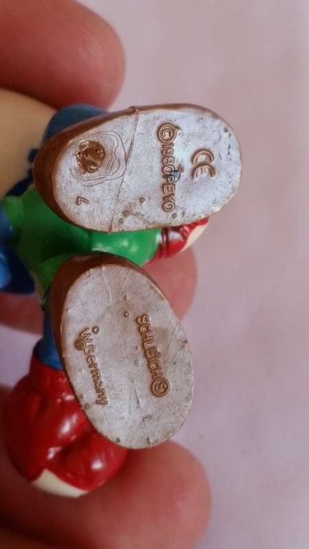1980 SCHLEICH 20419  - BOXER SMURF  - PEYO - MADE IN WEST GERMANY
