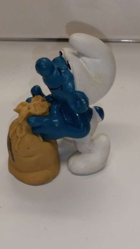 1982 SCHLEICH 20152 - MILLER SMURF - SCHLEICH PEYO - MADE IN WEST GERMANY