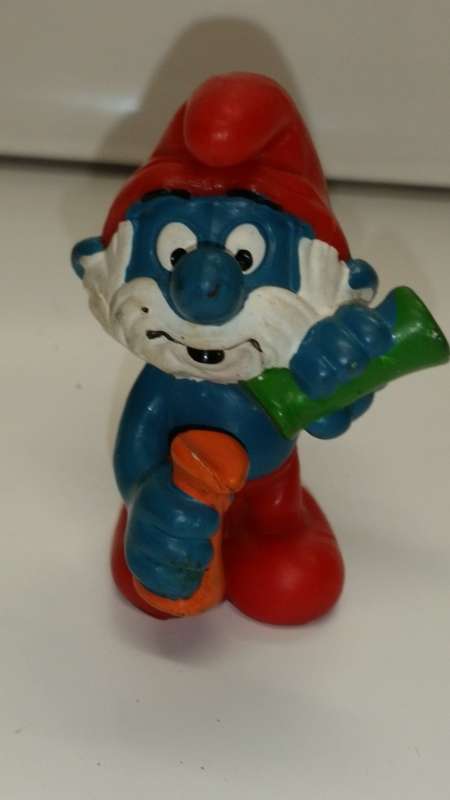 1983 SCHLEICH 20164 - PAPA SMURF WITH POTIONS  - PEYO/W.BERRIE & CO.  - MADE IN HONG KONG