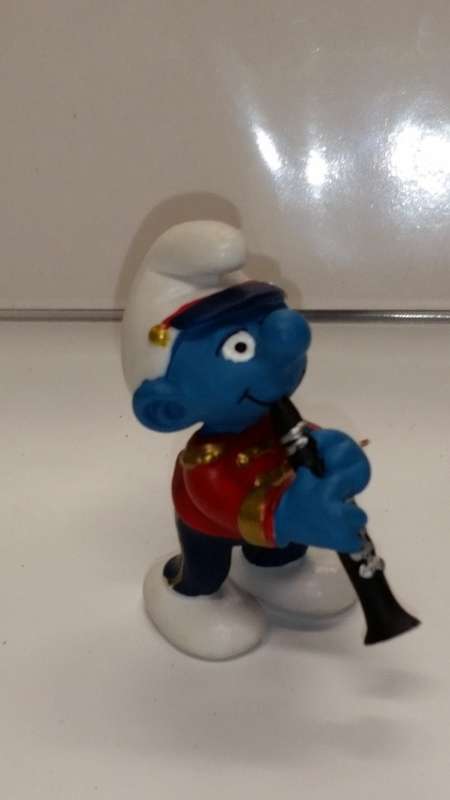2001 SCHLEICH 20486- CLARINET SMURF - SCHLEICH PEYO - MADE IN CHINA