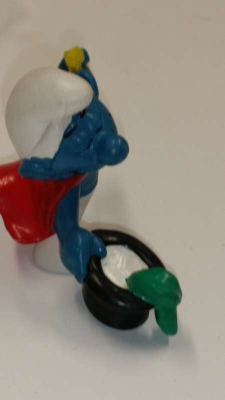 1980 SCHLEICH 20114 - MAGICIAN SMURF  - SCHLEICH PEYO / BULLY  - MADE IN WEST GERMANY