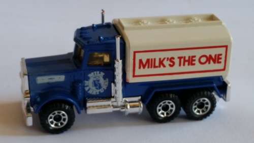 1981 - MATCHBOX LESNEY  - SERIES 56 - PETERBILT MILK TRUCK - MADE IN ENGLAND