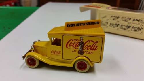 1983 - LLEDO MODELS OF DAYS GONE - FORD MODEL 'A' VAN - COCA COLA BOTTLING PLANT - MADE IN ENGLAND