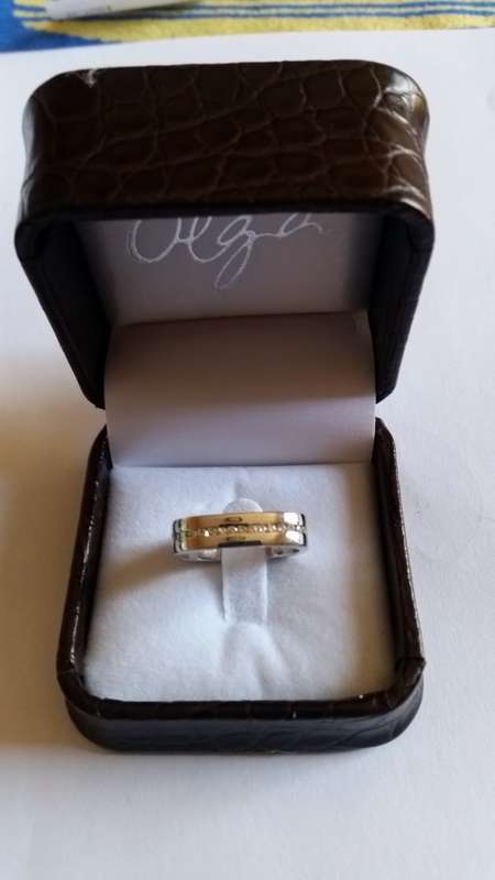 NO RESERVE, NO BUY NOW, HIGHEST BIDDER WINS  - 18ct WHITE GOLD MEN'S  DIAMOND  RING - 0.83 ct