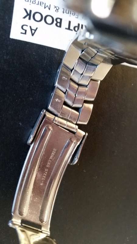 SEIKO MENS WATCH - STAINLESS STEEL - MODEL 5M23-6000 - NEAR MINT CONDITION