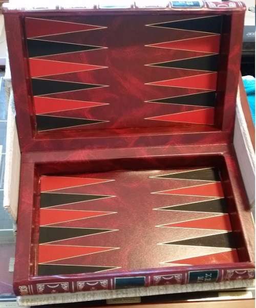 XEQUE MATE LIMITED EDITION HAND MADE CHESS SET - THE CRUSADERS