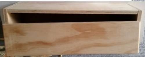 WOODEN BOX - STONG AND HIGH QUALITY WITH INSERT FOR 20 SLABS - NGC COINS