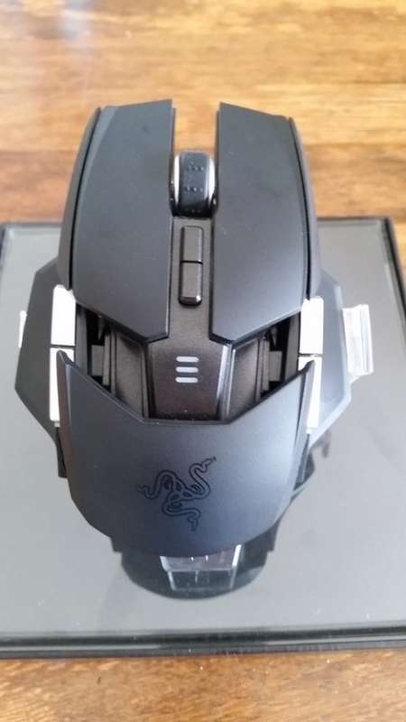 RAZER OUROBOROS AMBIDEXTROUS GAMING MOUSE - MINT AND UNUSED - LOW STARTING PRICE.