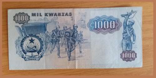 ANGOLA NOVO KWANZA/NEW KWANZA - 1000 NEW KWANZA NOTES - USED CONIDTION